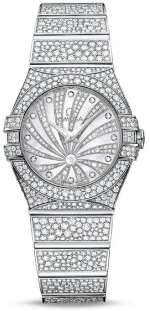 Showy replication watches show particular effect with ordered diamonds.