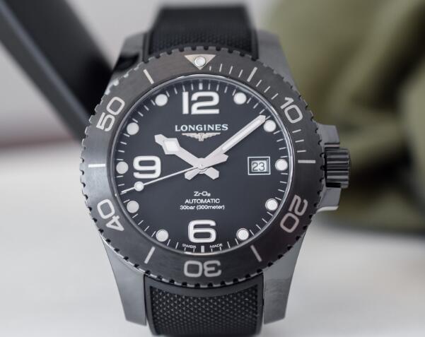The Longines HydroConquest fake watches are best choices for men.